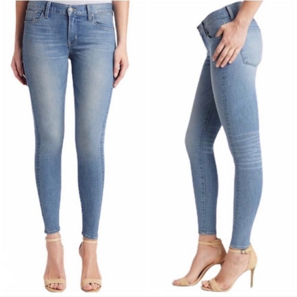 Lucky Brand Brooke Light Wash Lightly Distressed Skinny Jeans Size 10/30